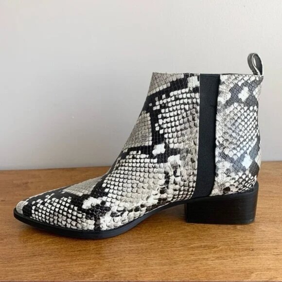 MARC FISHER LTD. Vivica Pointed Toe Snakeskin White Cow Ankle Block Heel - Picture 12 of 14